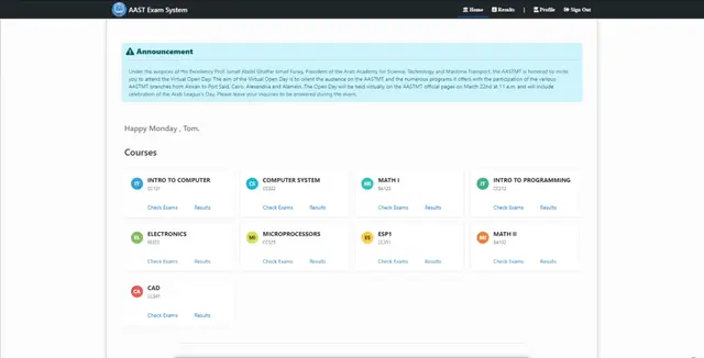 Dashboard of the Smart Exam System showing enrolled courses and announcements